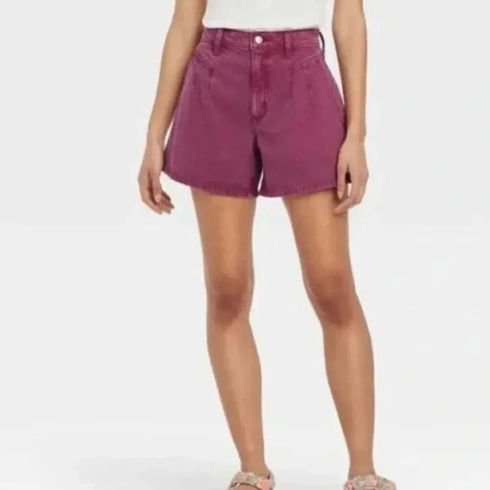 Target Womens Size 25 Purple Cotton High Rise Midi Denim Jean Shorts Pintuck